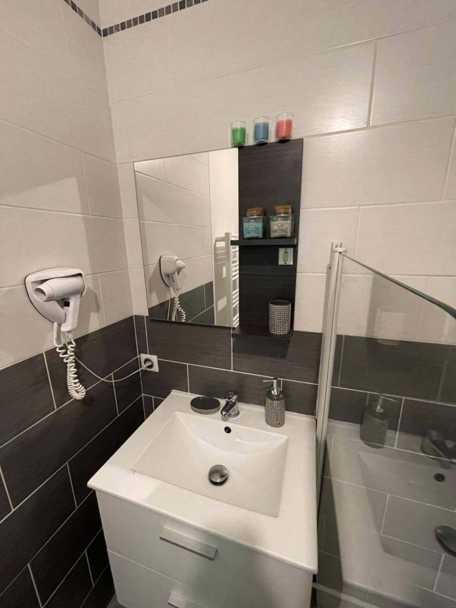 Appartement Macon Proche Gare Et Centre-Ville Eksteriør billede